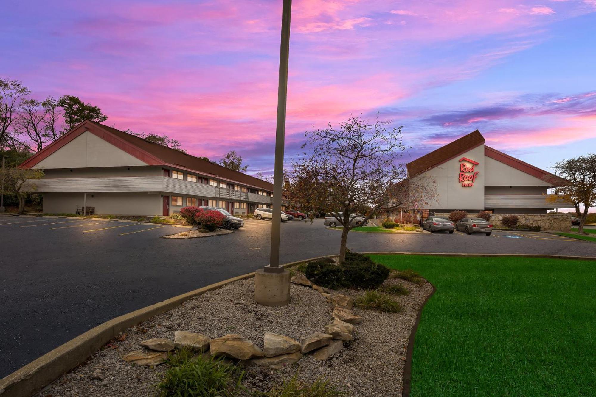 Red Roof Inn Cleveland - Independence Kültér fotó